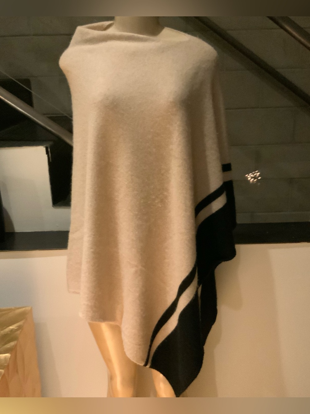 Pure collection cashmere poncho